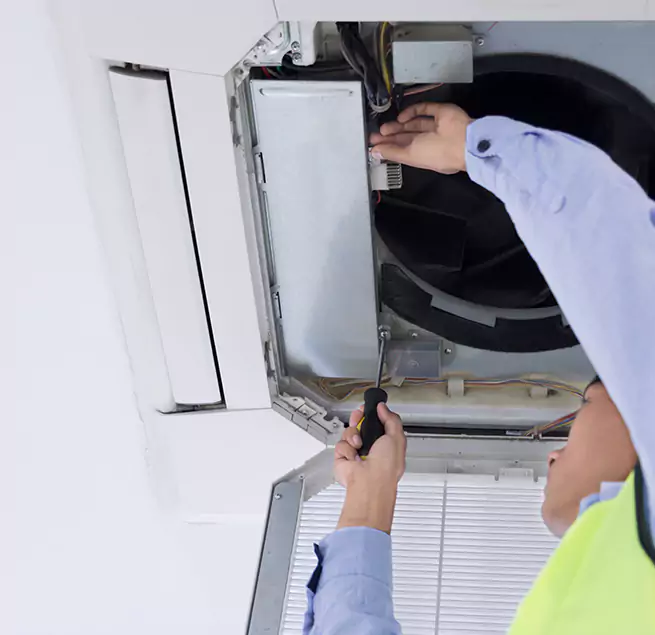 Why Homeowners & Businesses Trust Us in Moline, IL?